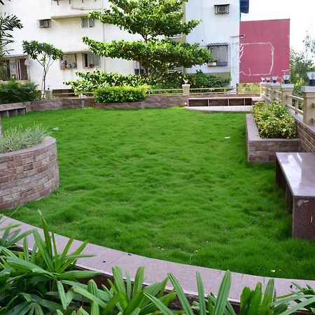 Covie Kharghar 200 Hostel Navi Mumbai Exterior photo